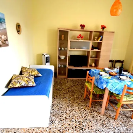 Ll84 Per 4 Pax Luce Roca