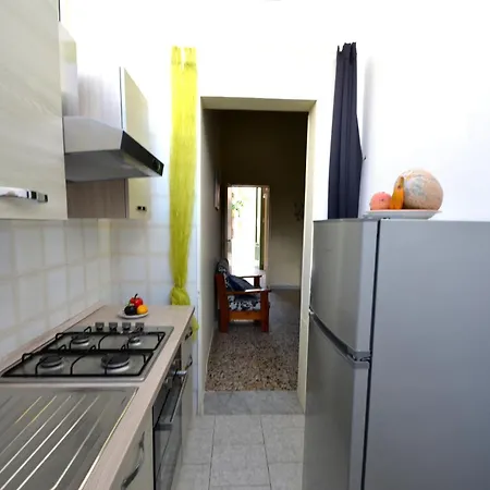 Daire Ll84 Per 4 Pax Luce Roca